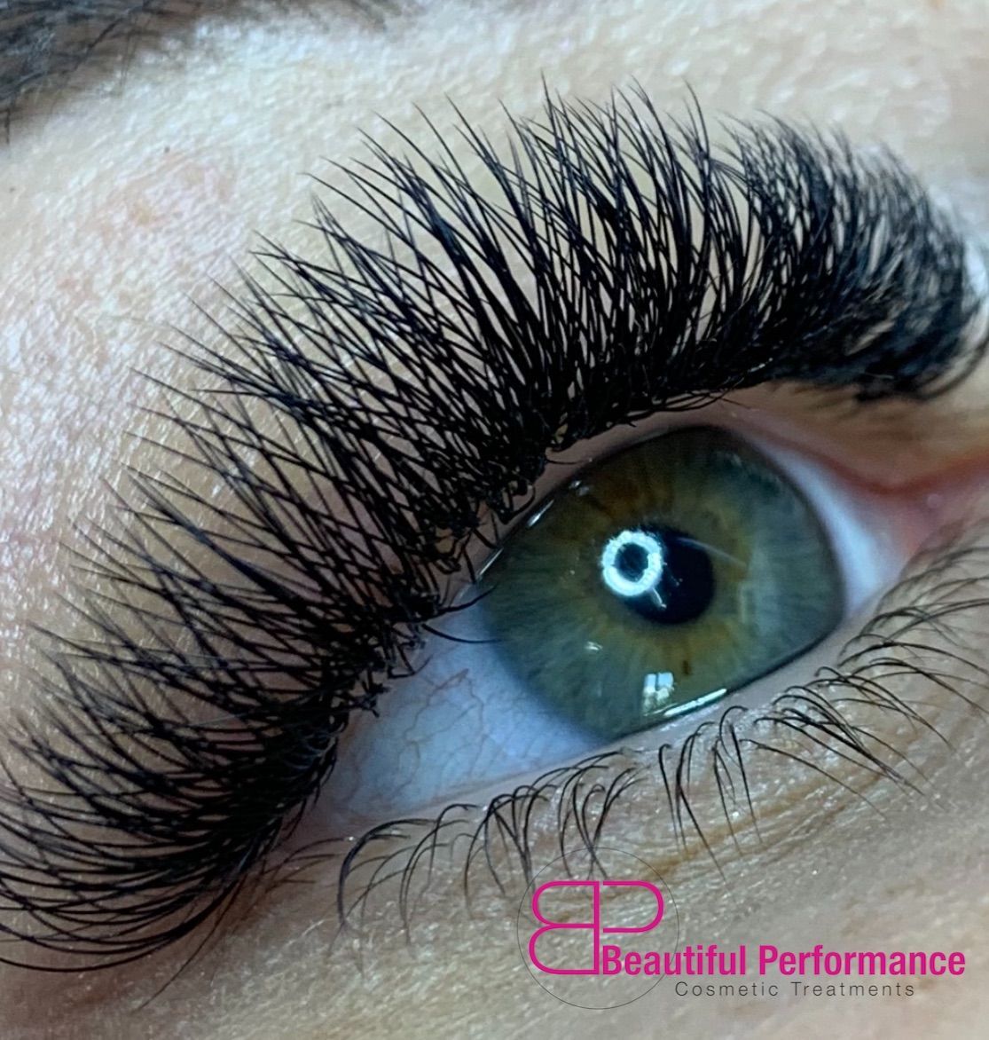 UV LED Wimpernverlängerung Berlin