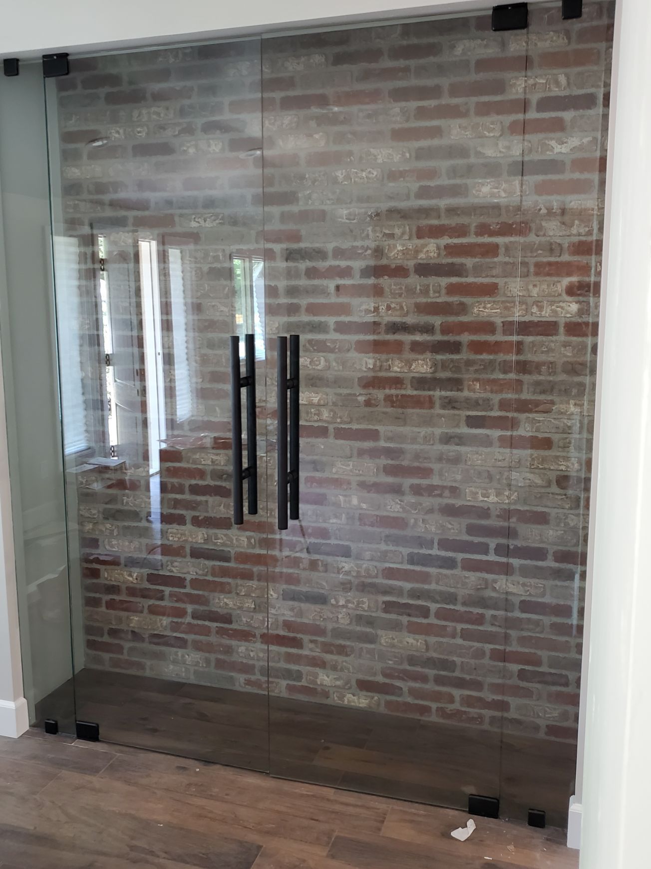 Bathroom stone wall