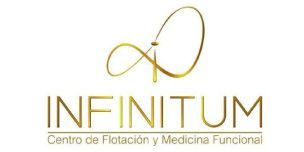 Logotipo de Infinitum, centro de flotación y medicina funcional. Símbolo de infinito dorado sobre texto dorado.