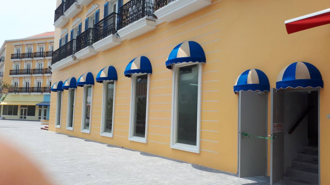 Dome Awning