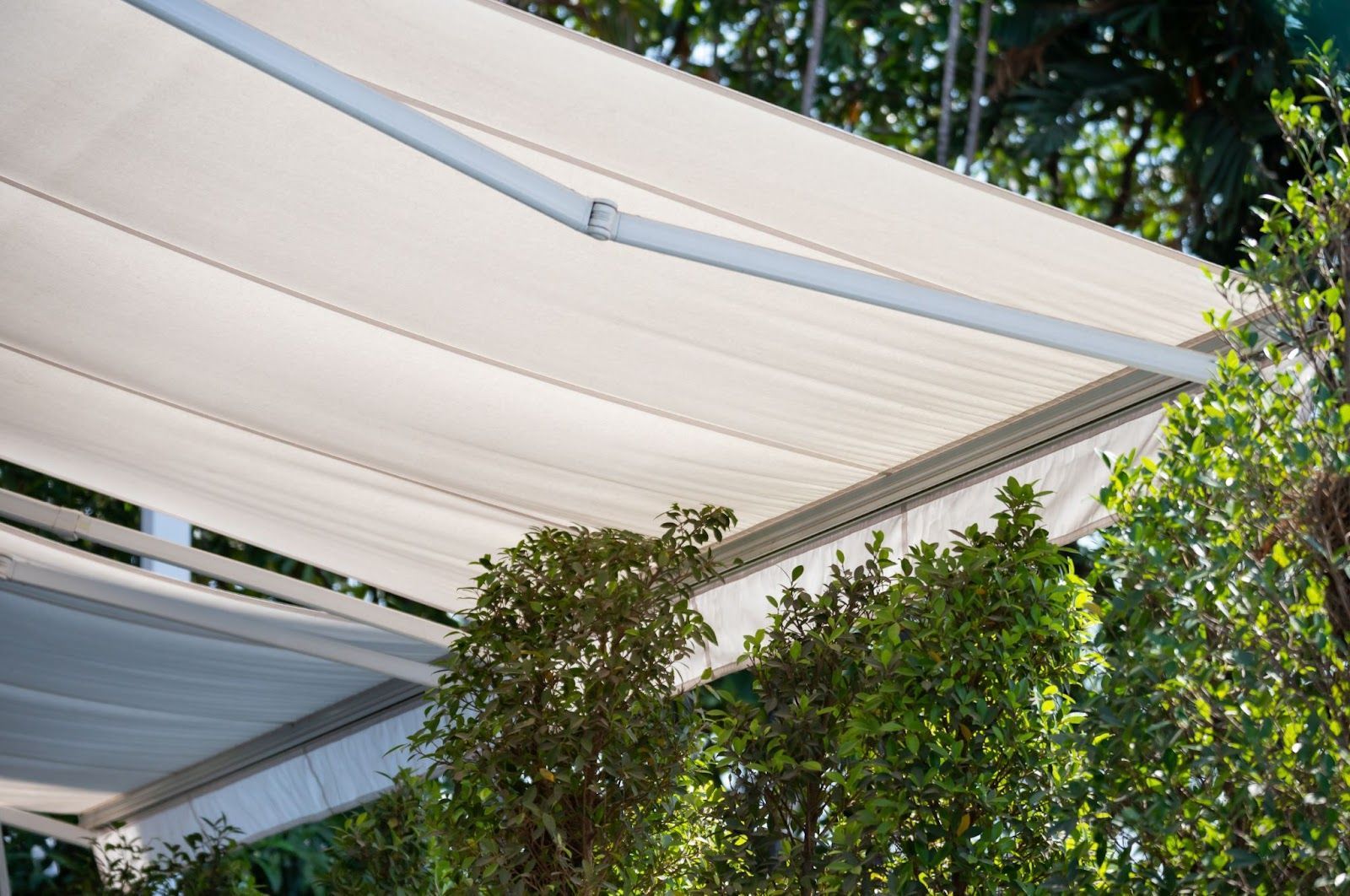 motorised awnings in Malaysian tropical climate