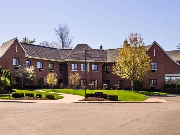 Exterior Maintenance & Curb Appeal