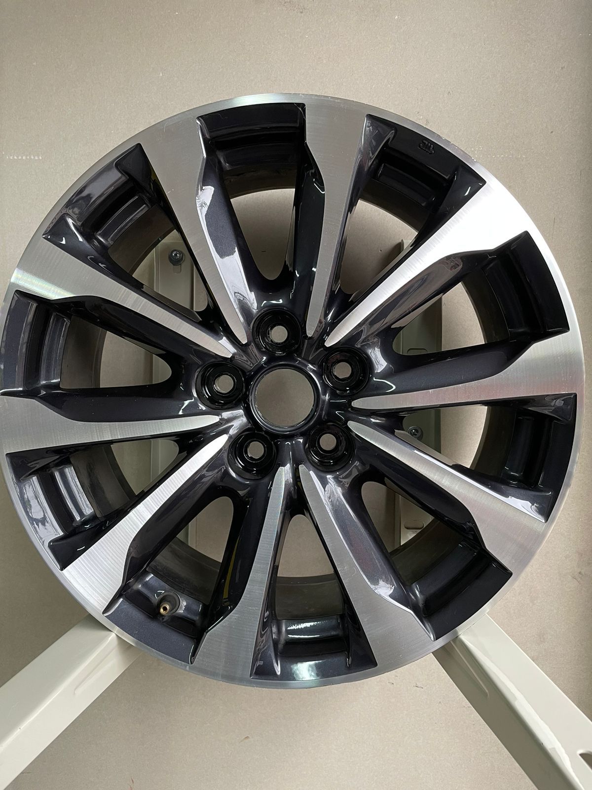 LLANTAS GT