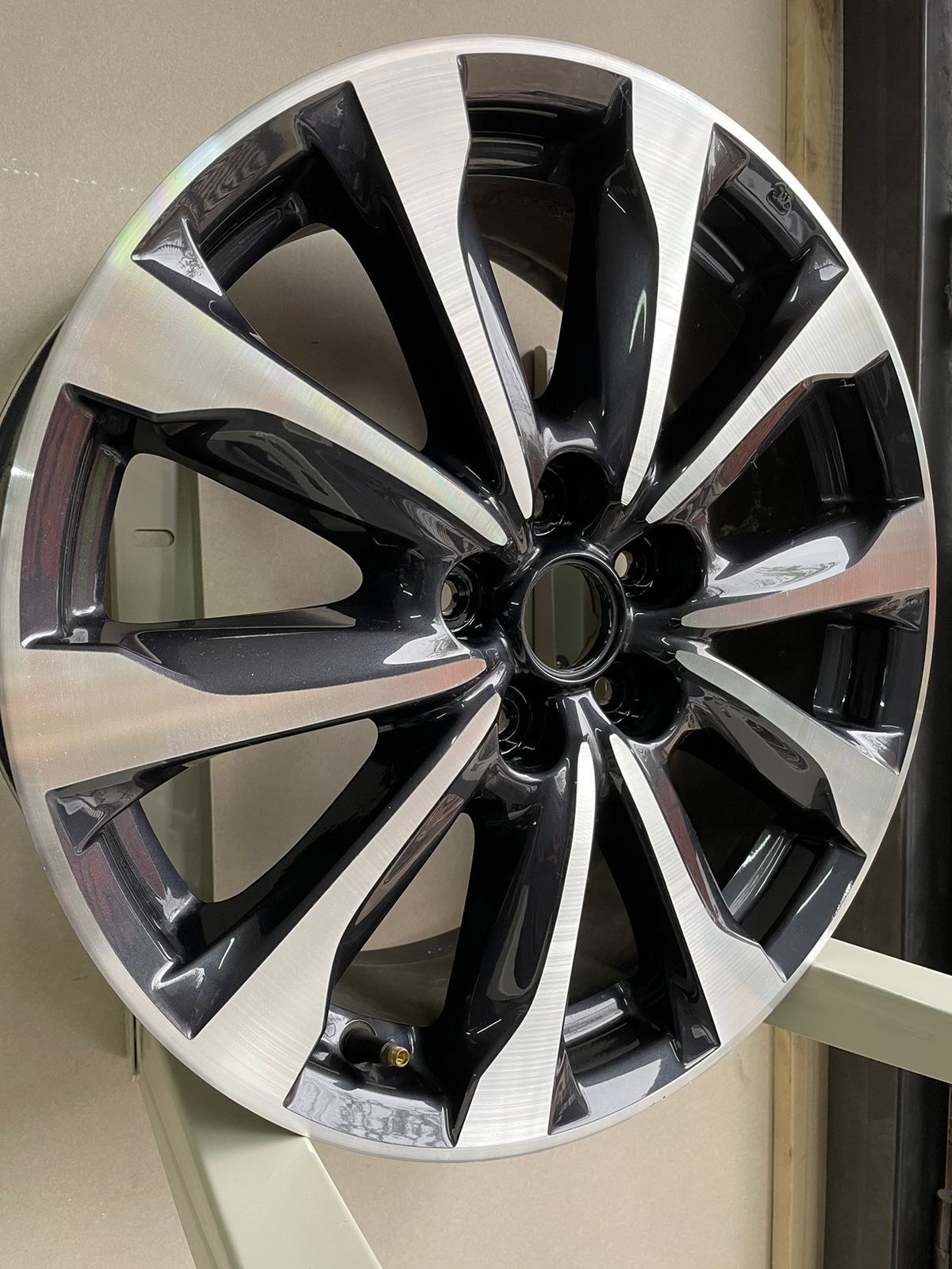 LLANTAS GT