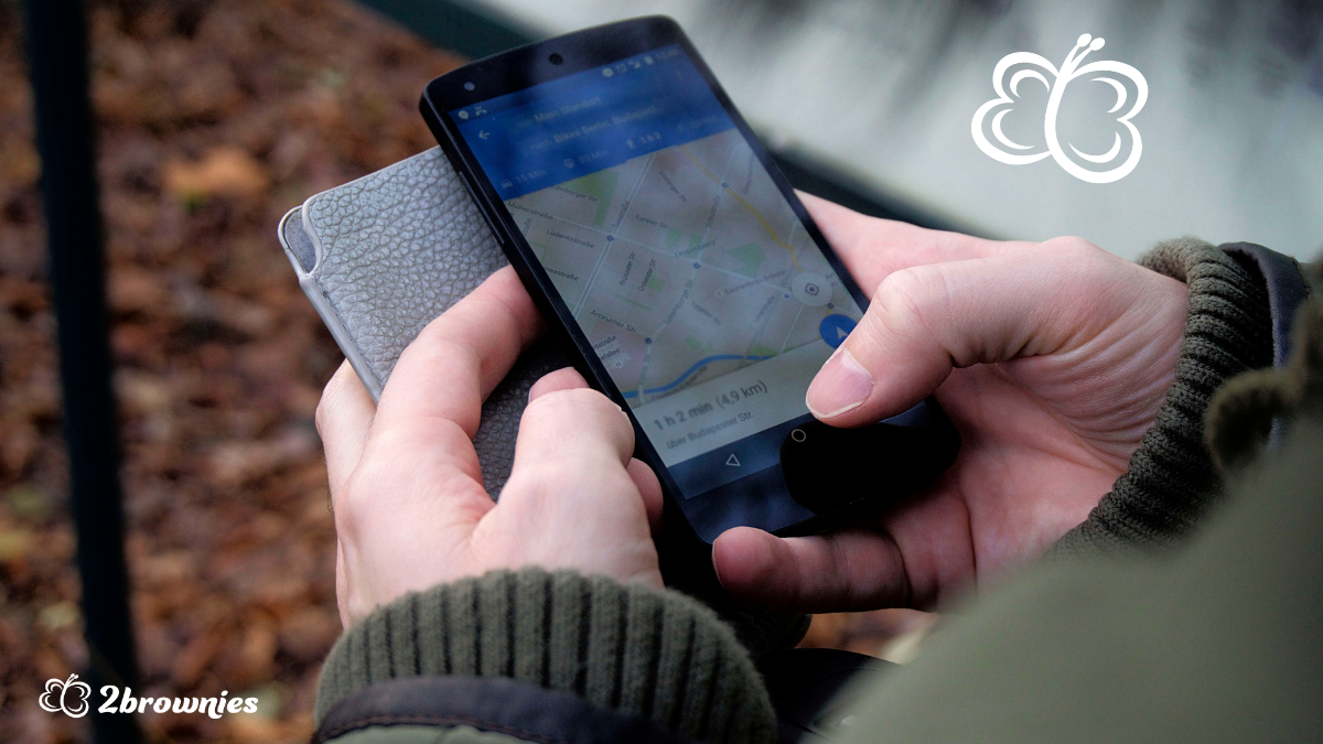 Man searching for a business on his maps app