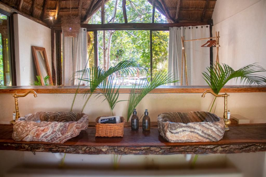 tocador de baño cabaña maya
