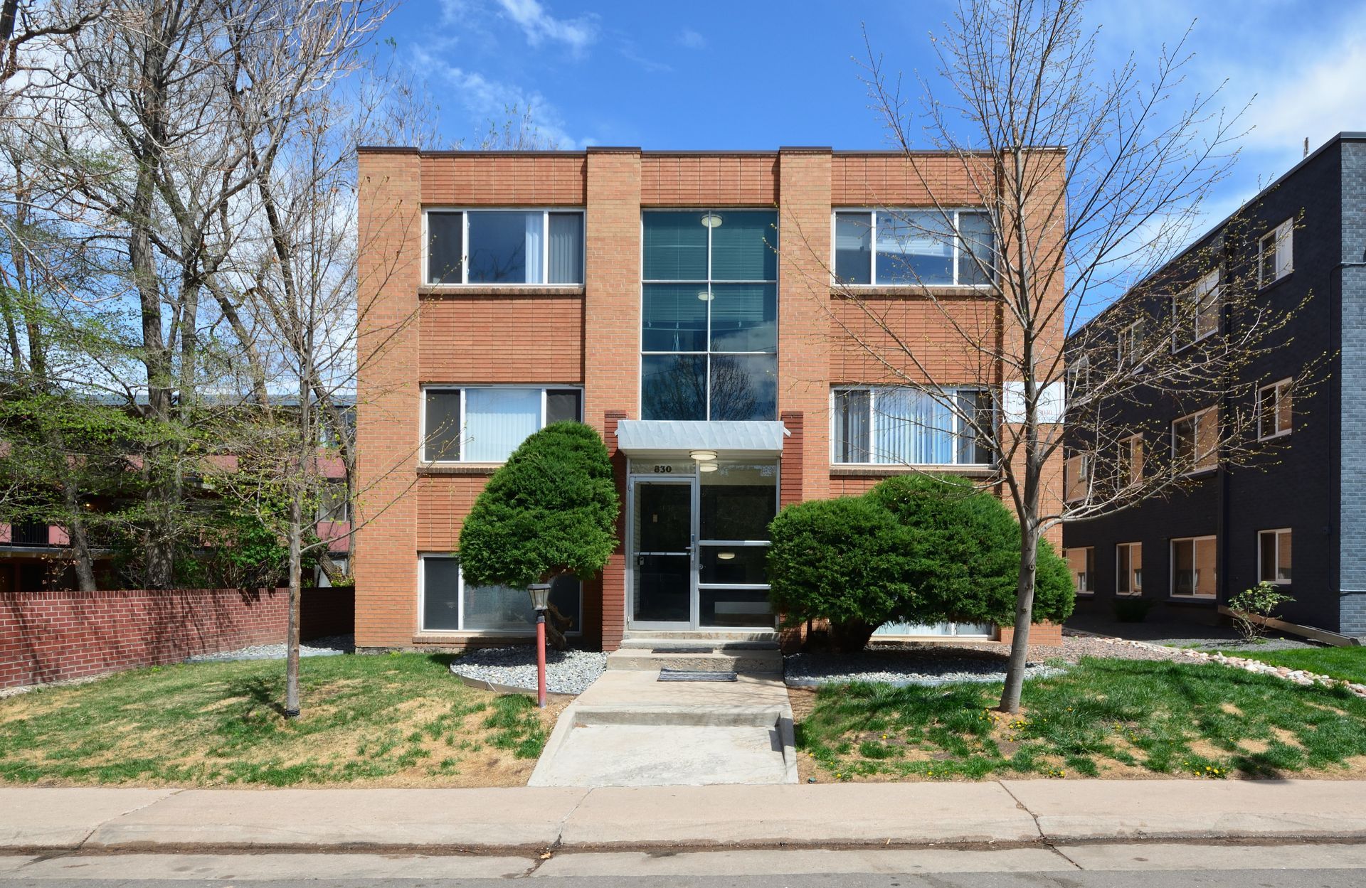 apt exterior