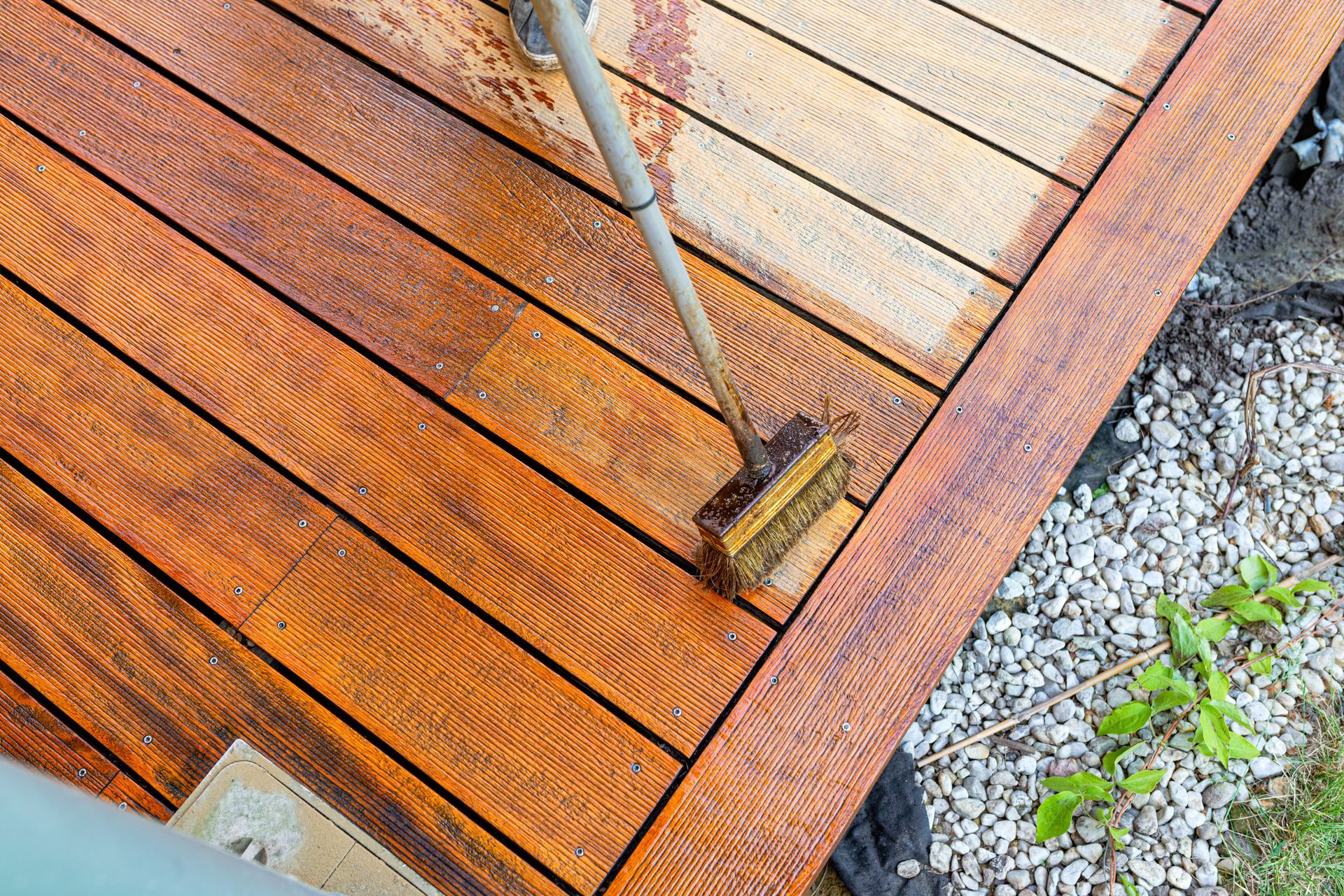 Floors & Roodfs ─ Pepperell, MA ─ Niklaus Painting