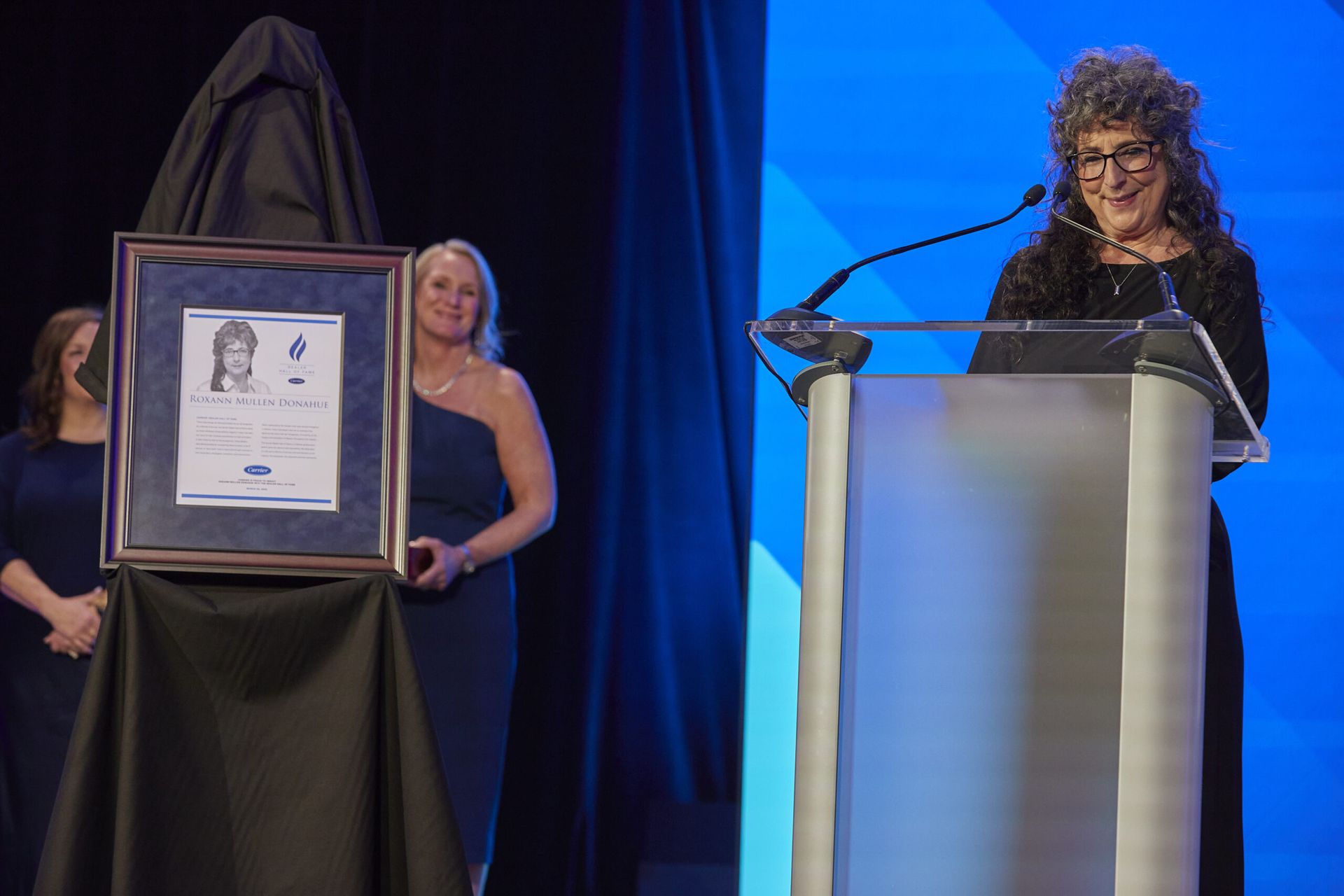 Roxann Mullen Donahue became the first woman ever to receive the prestigious Carrier Hall of Fame Award.