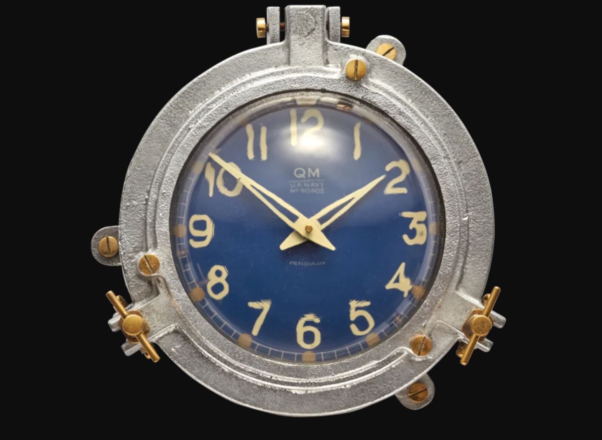 Local Brunch & Dinner Restaurant New Baltimore MI Bistro & Bar On The Bay Customs Boutique