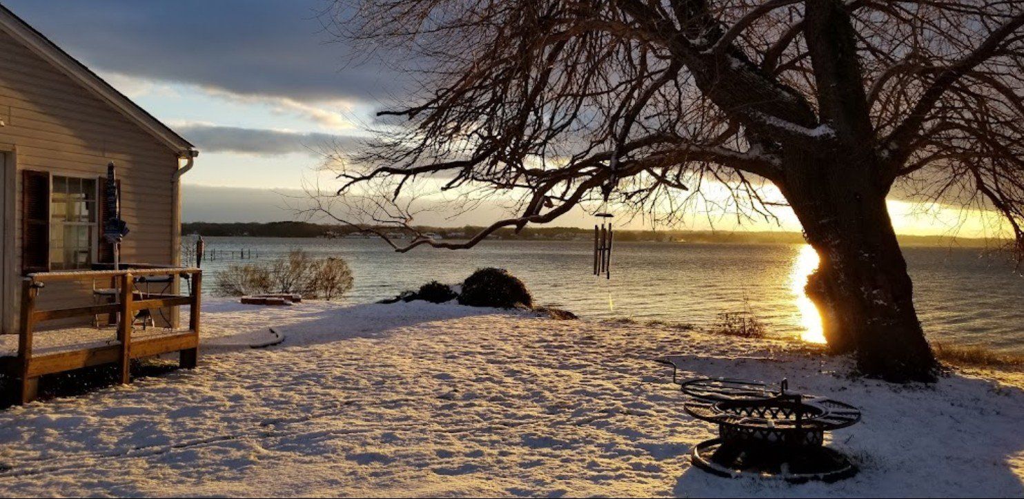 Winter sunrise views of Libras Lookout studio. 