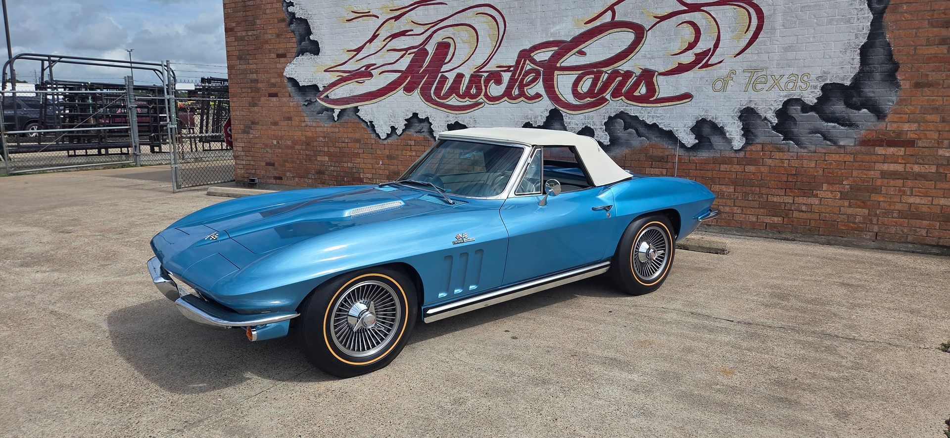 1965 Nassau Blue Corvette
