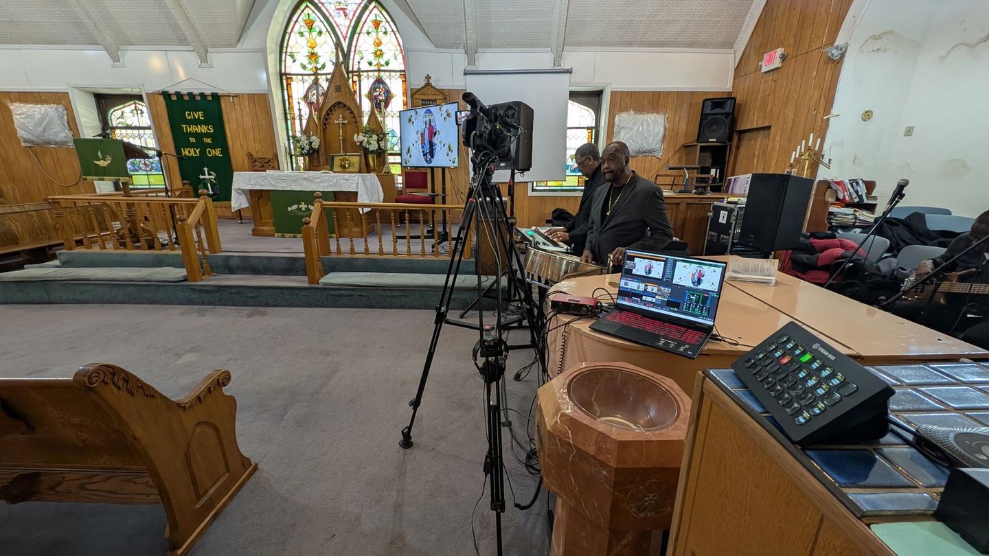 funeral streaming, memorials, live funeral