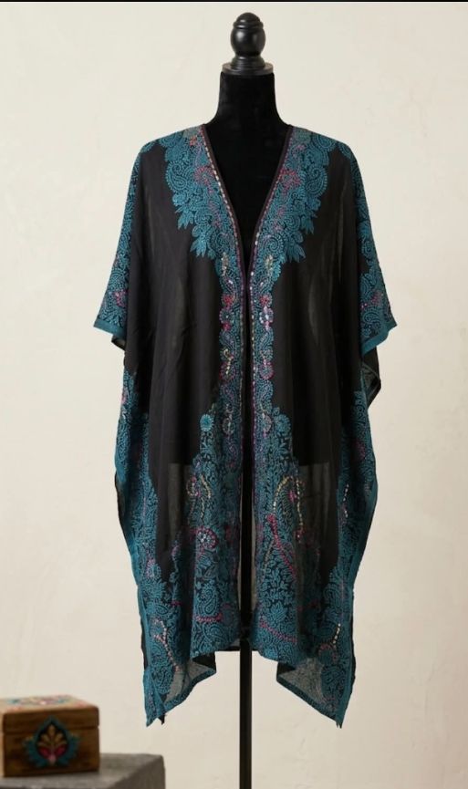 RAJ PAITYN THICK STITCH EMBROIDERED DUSTER-ONE SIZE(FREE SIZE)
