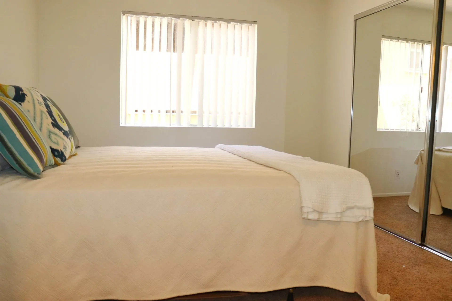 4426 Cahuenga Property Image