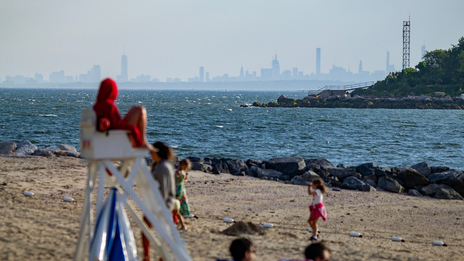 Beach in Byram with NYC skyline