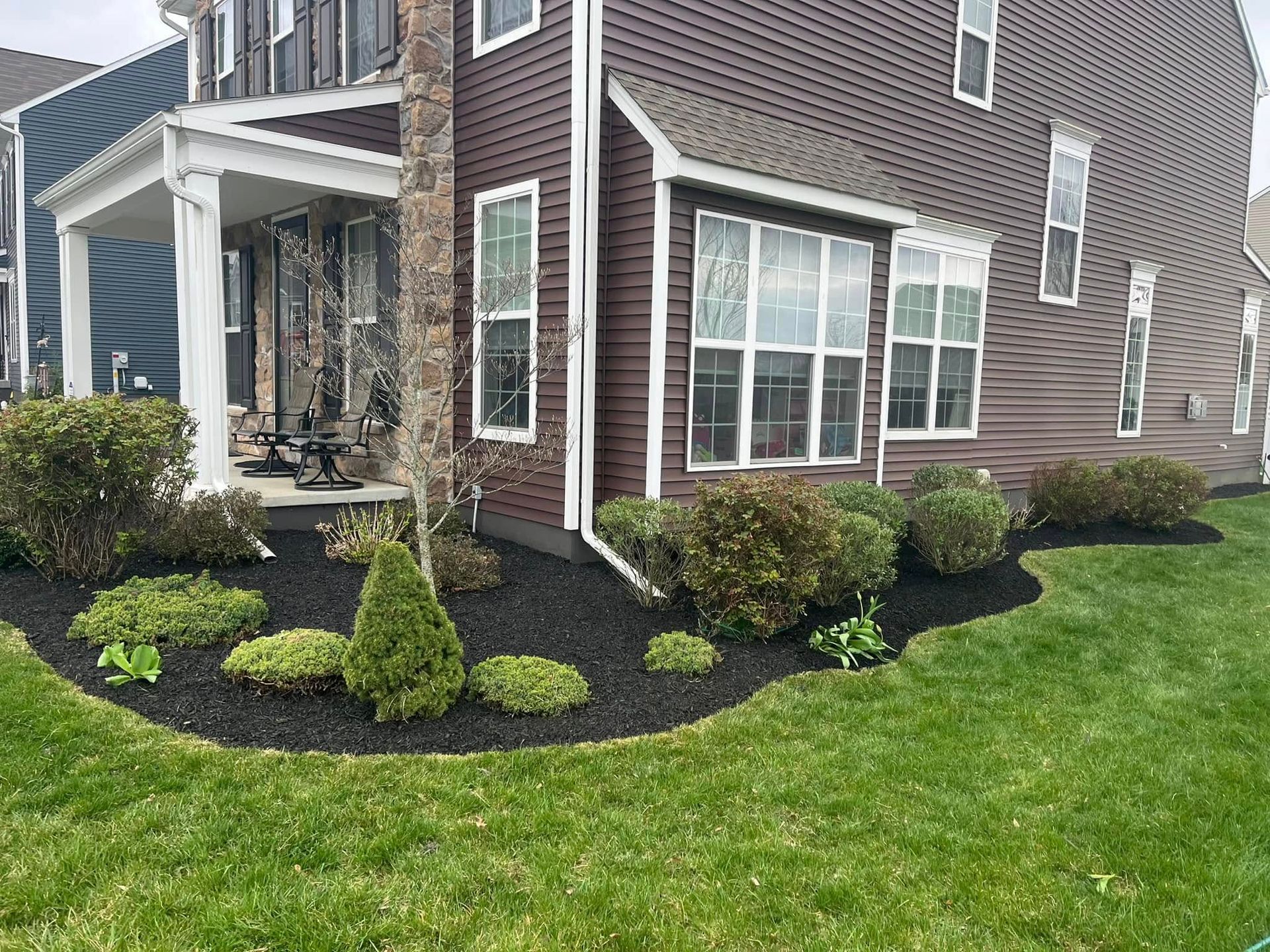 PRIMETIME Lawn Care - landscape maintenance mulching