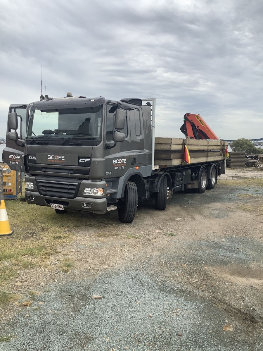 Crane truck hire
