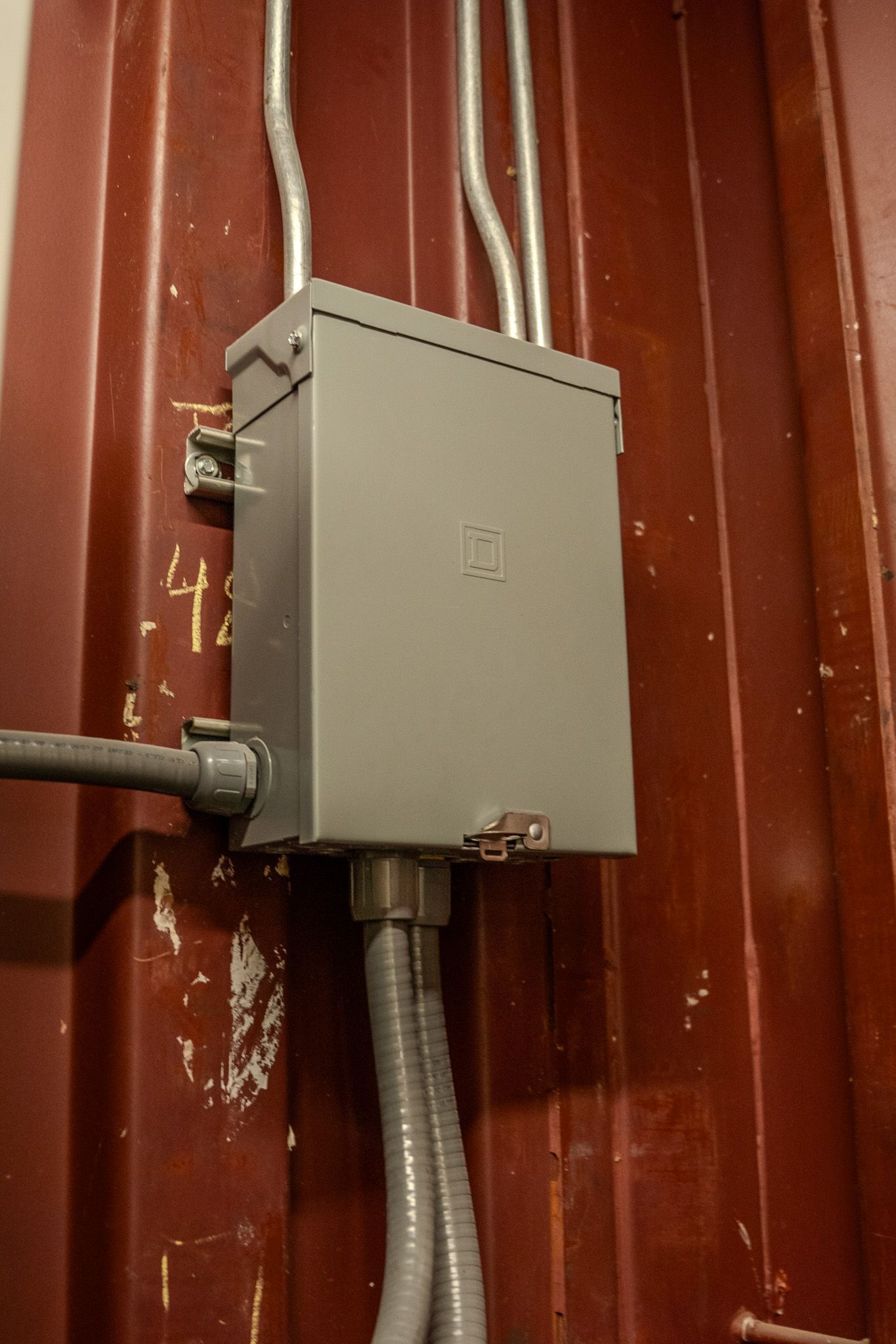 Iron Grid off-grid solar and battery powered custom containers