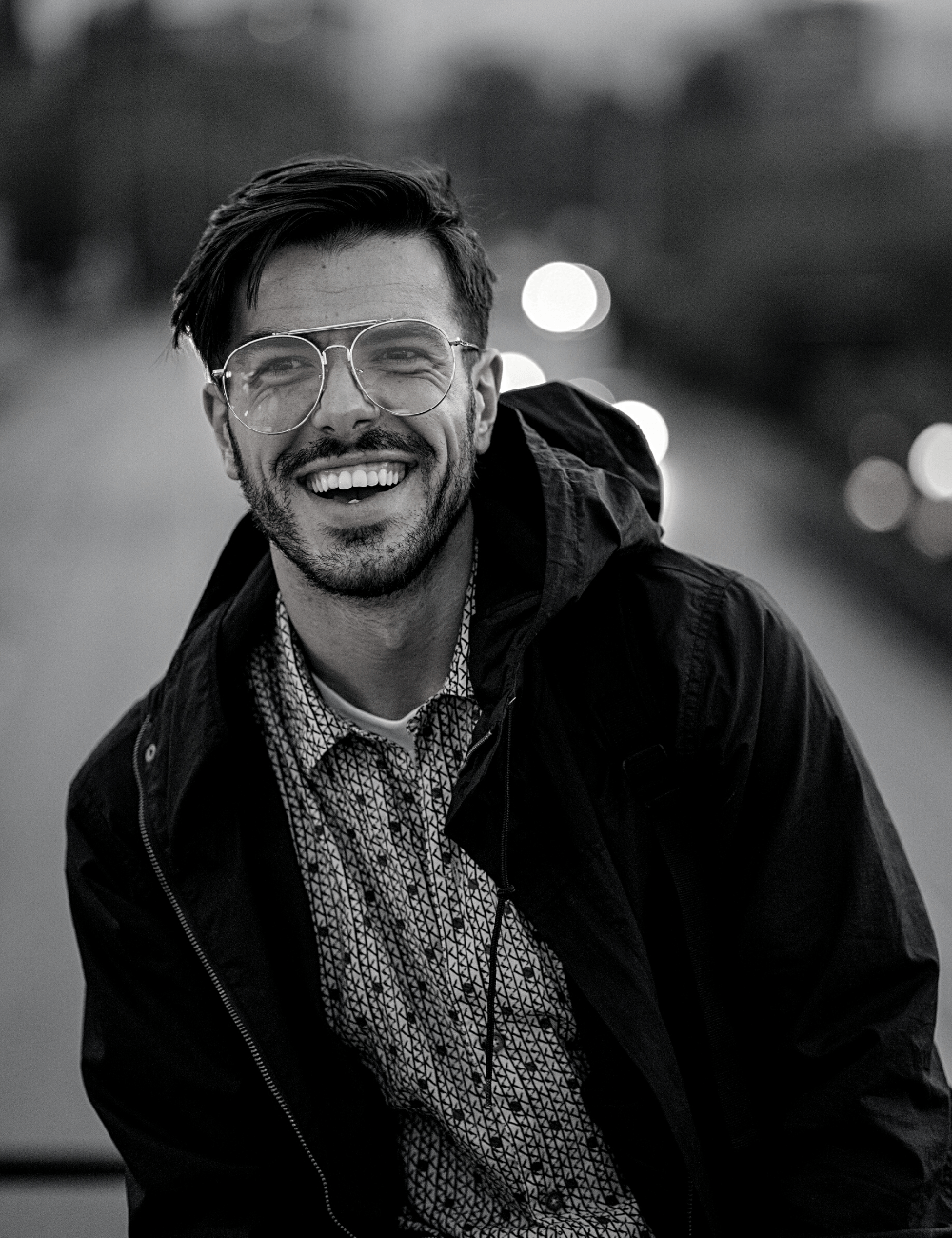 Man with a perfect smile | Visit the best dentist in Leawood 66209 for dental implants. dental implants