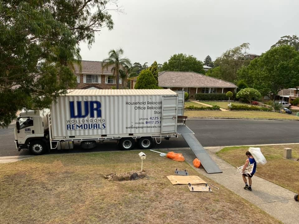 Wollongong Removals Truck — Wollongong, NSW — Wollongong Removals