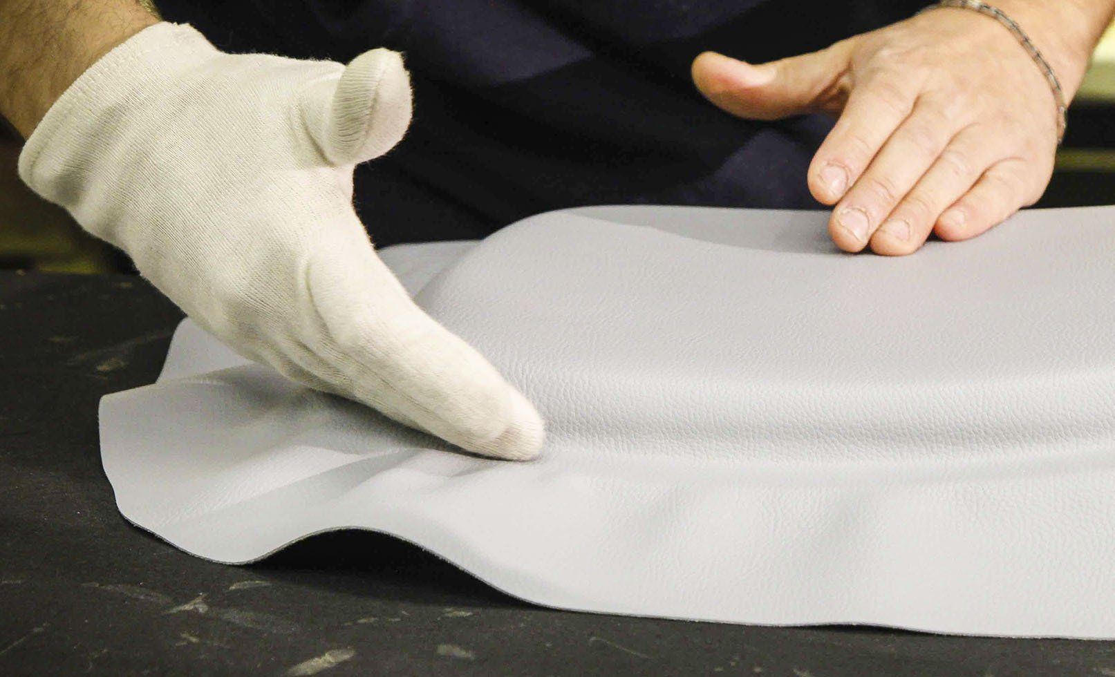 pelle per arredamento