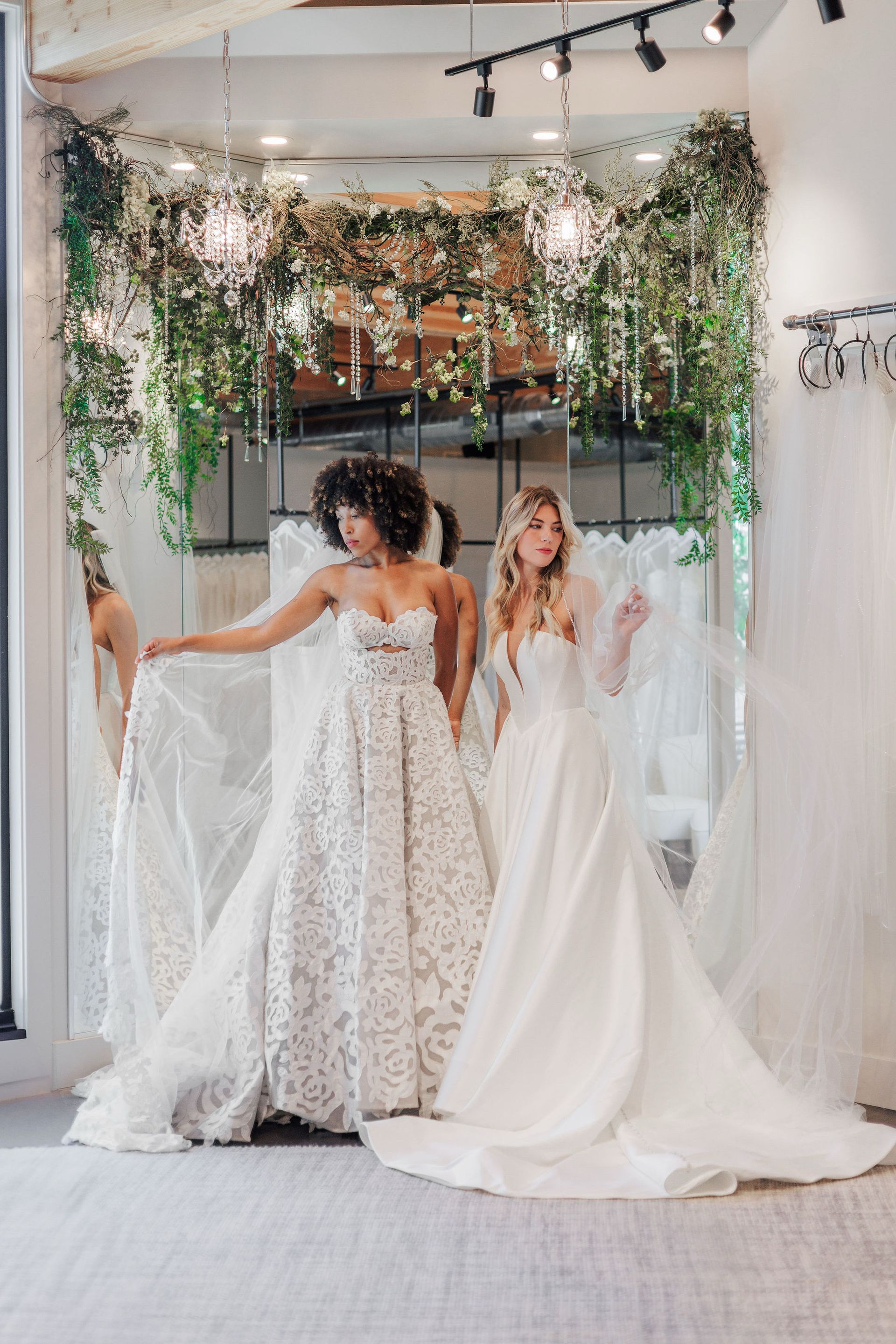 Discover Top Des Moines Wedding Dress Stores for Your Perfect Bridal Look