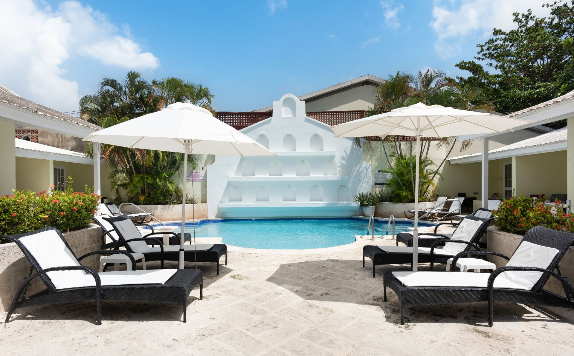 Island Inn All Inclusive Hotel