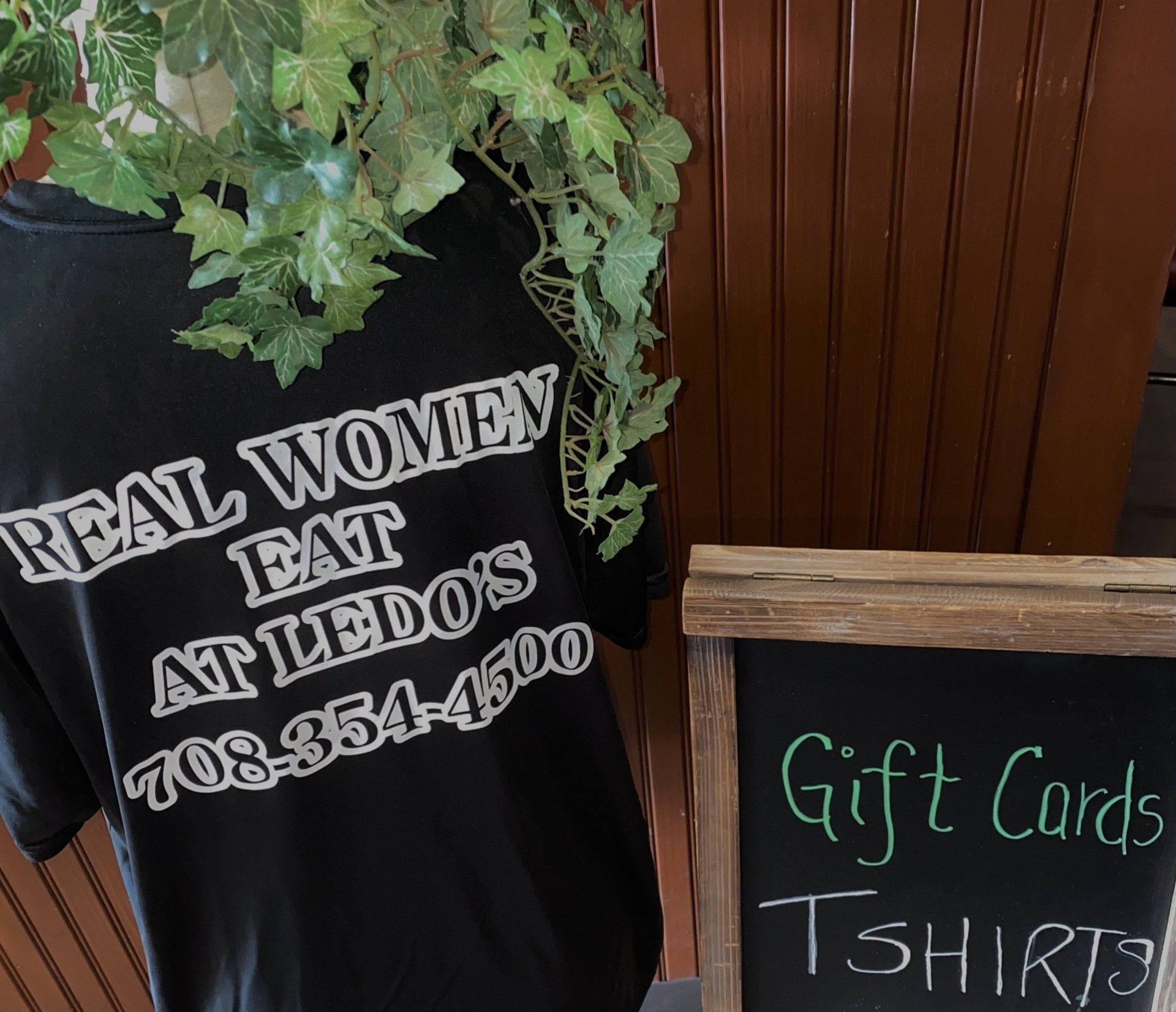 Woman Shirt — Countryside, IL — Ledo’s Pizza