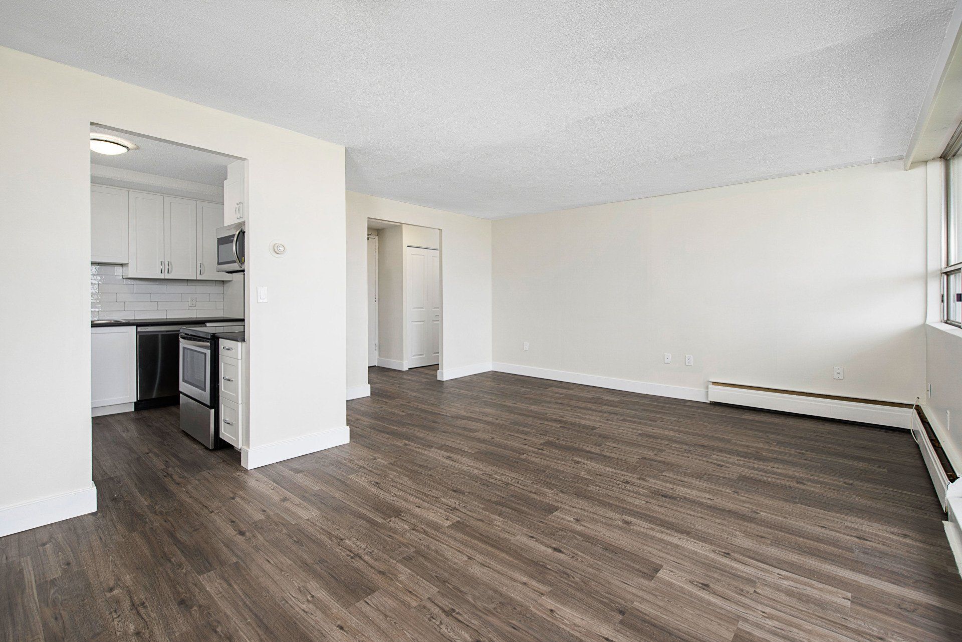 1, 2, & 3 Bedroom Apartments WestWinds