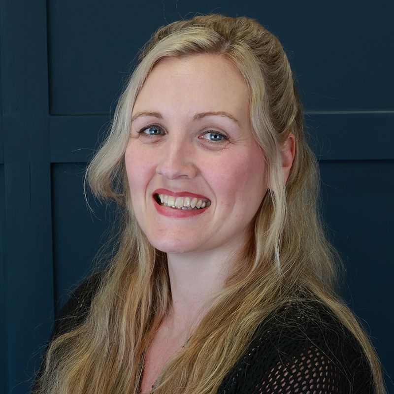 Karen Leggat