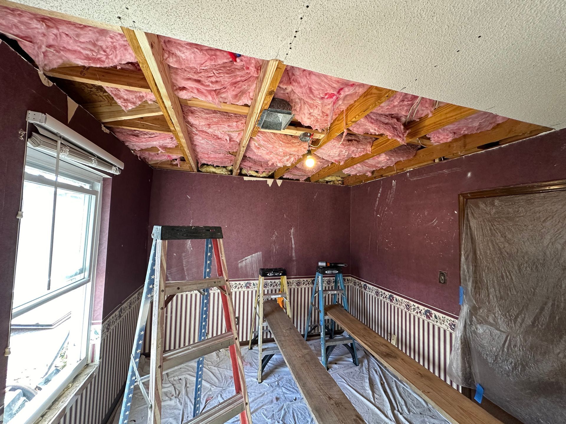 There is a ladder in the middle of the room.