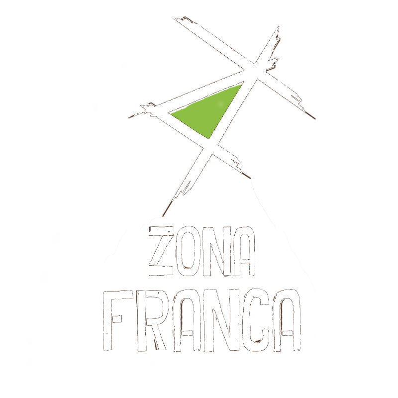 Country House logo