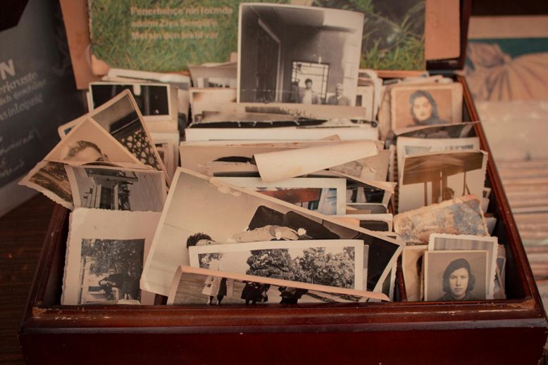 old photos in a box, funeral homes Phoenix, AZ