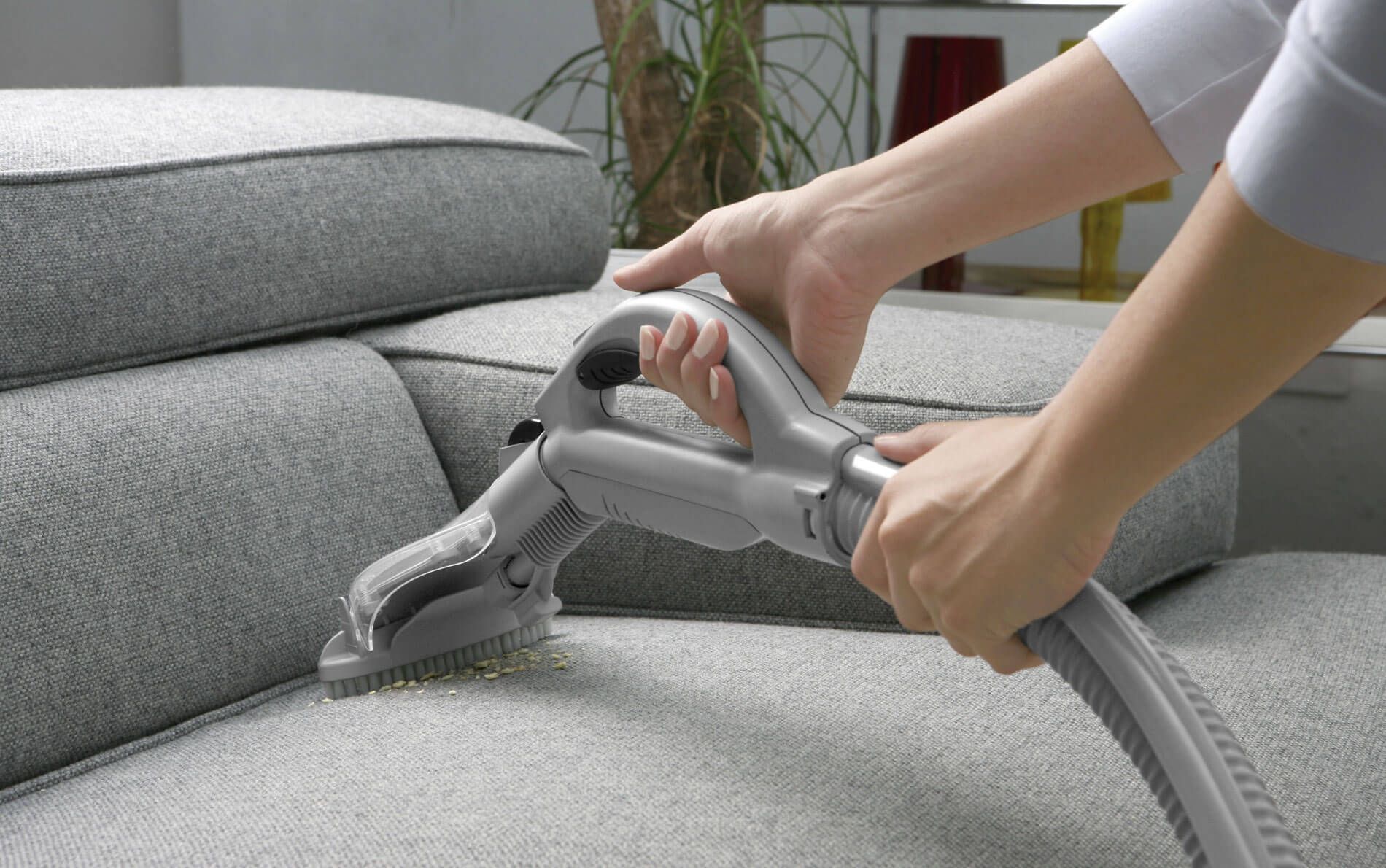 LIMPIEZA DE MUEBLES
