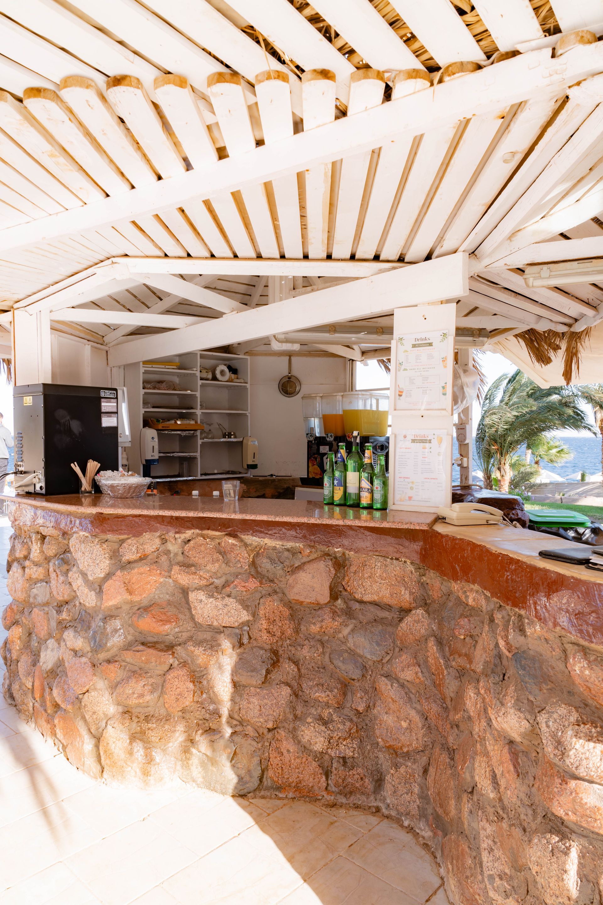 Pool Bar