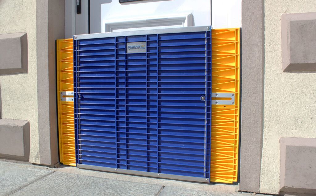 Easy flood barrier installed scaled 