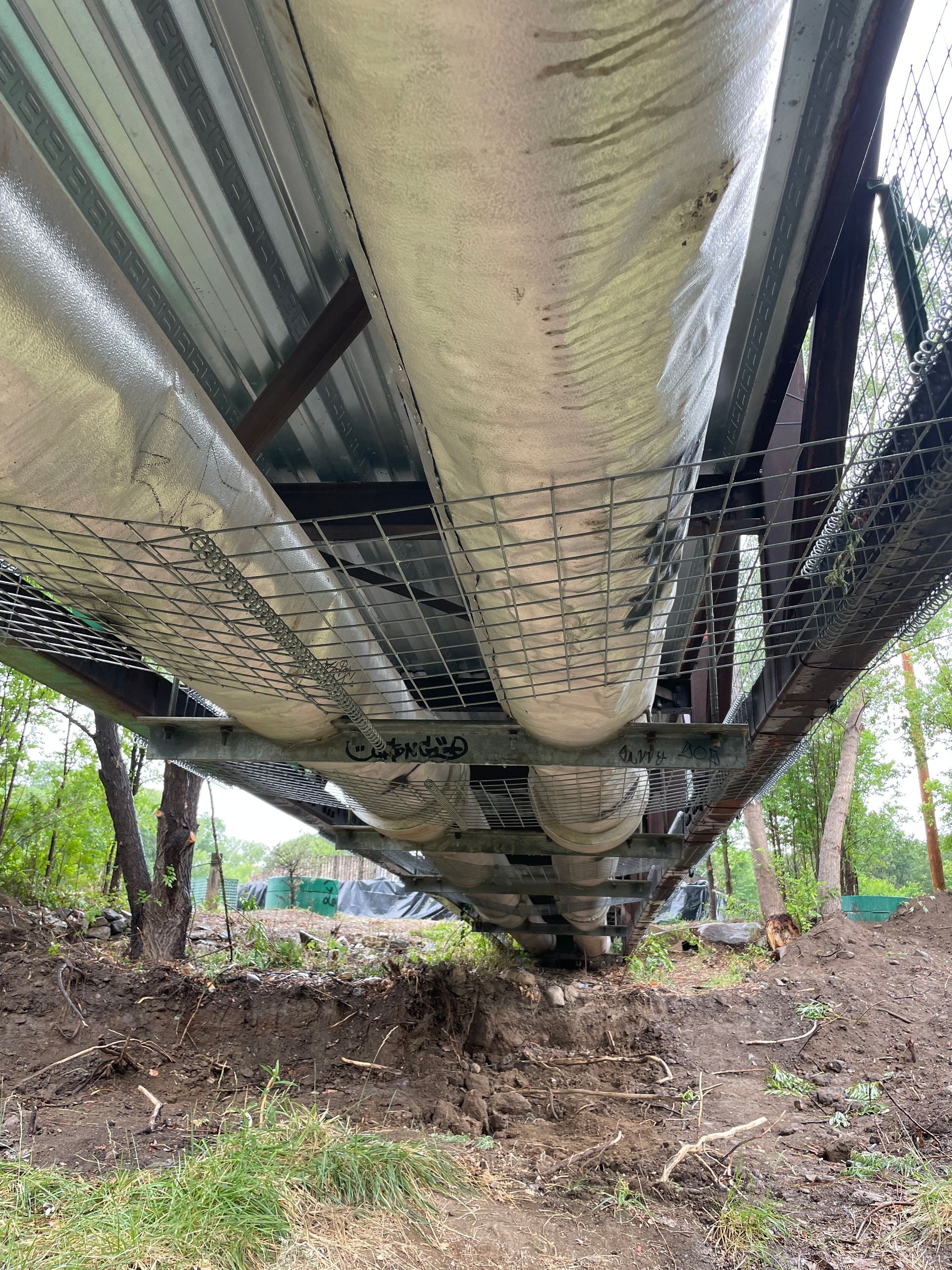 Debris pipe protection