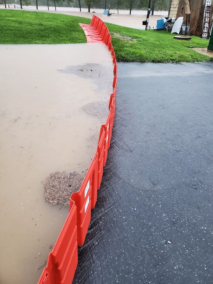 NOAQ Boxwall deployed protecting a home from Hurricane Ida Flood