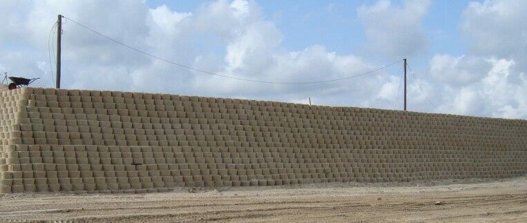 Defense wall
