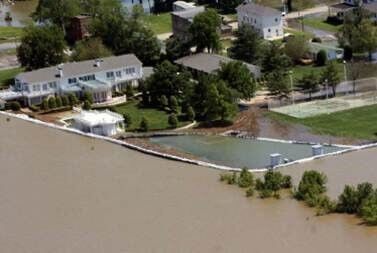 DIY Flood Barrier with a defencell berm - normally buried