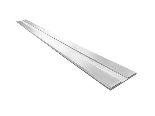 Ground thresholds can be used to create a better seal from flood water if working surfaces are rough.