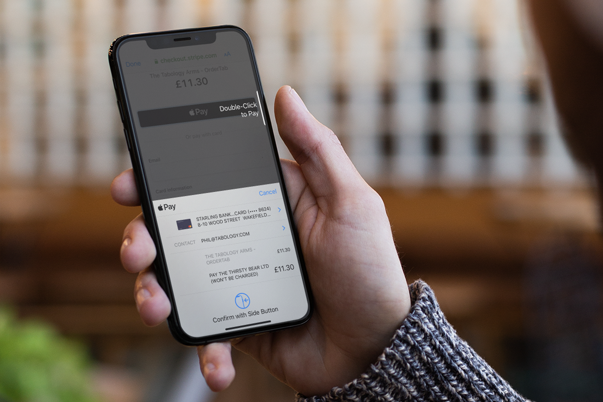 Paying with Apple Pay