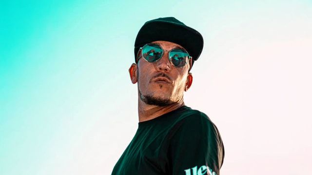 El Show de Akeji | Mil Fallos de Fábrica
