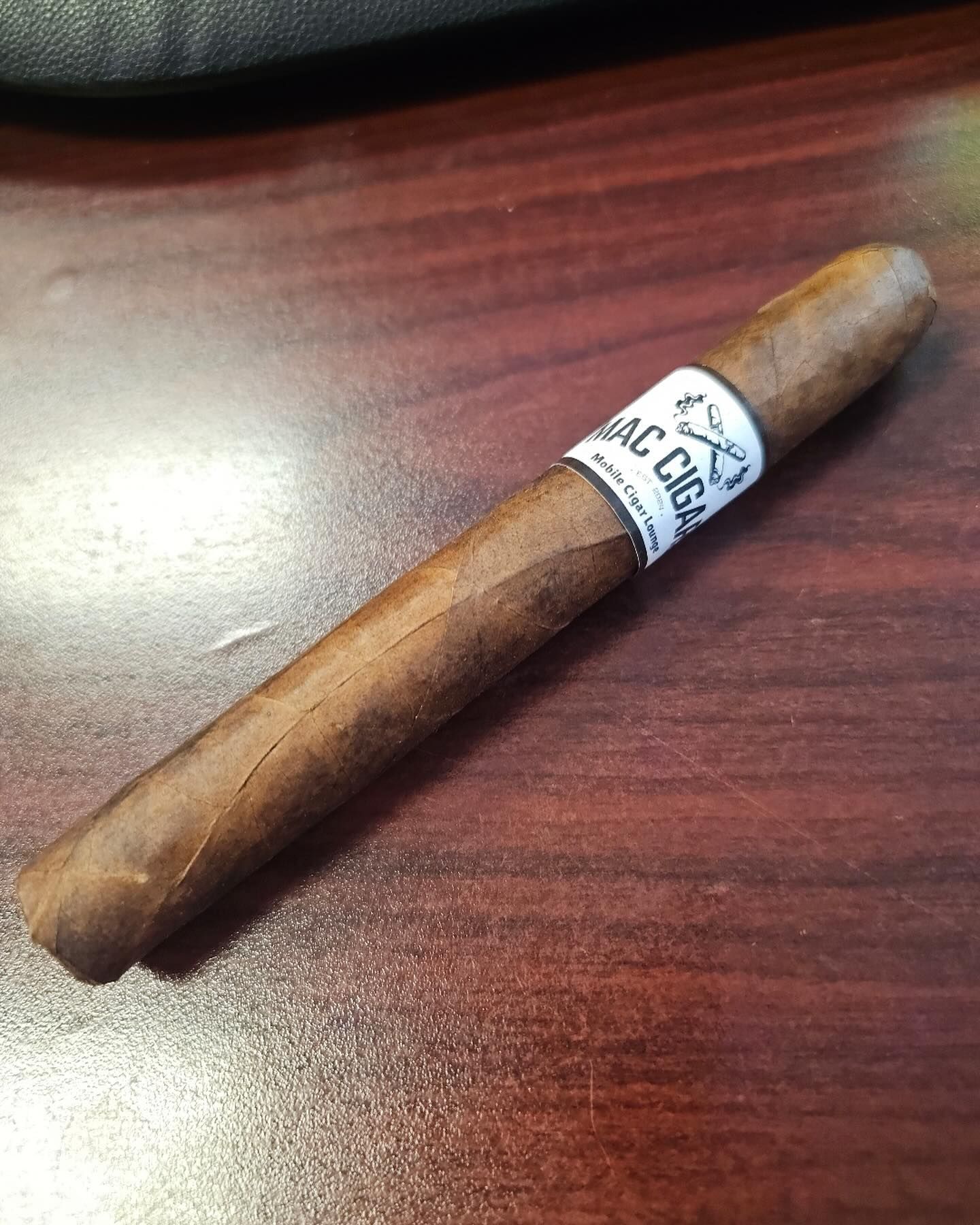 MAC Cigar Single Maduro