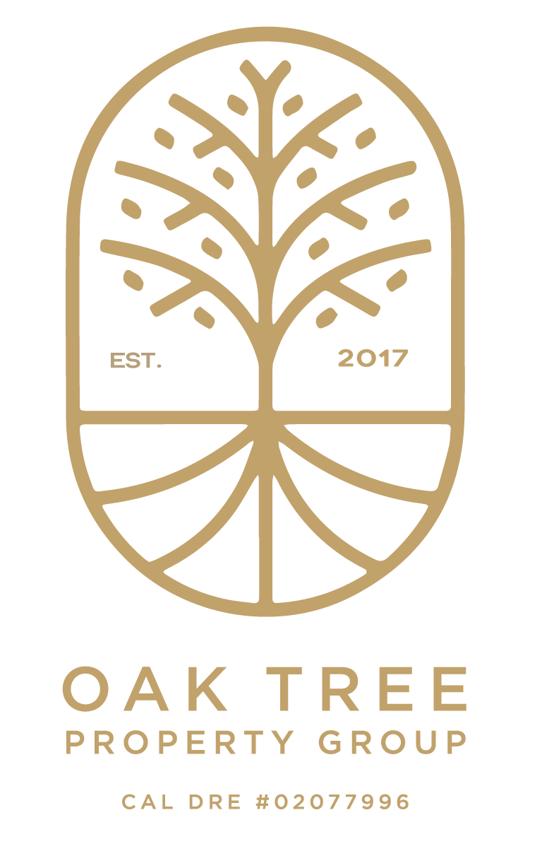 oak tree logo