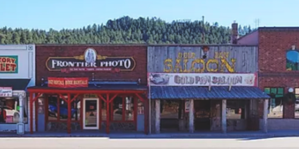 About Us-Calamity Jane's Kitchen & the Gold Pan Saloon Custer SD