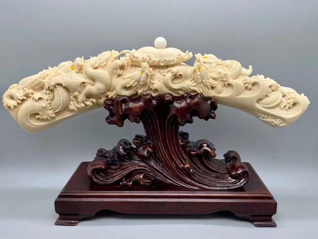 《九龍圖》