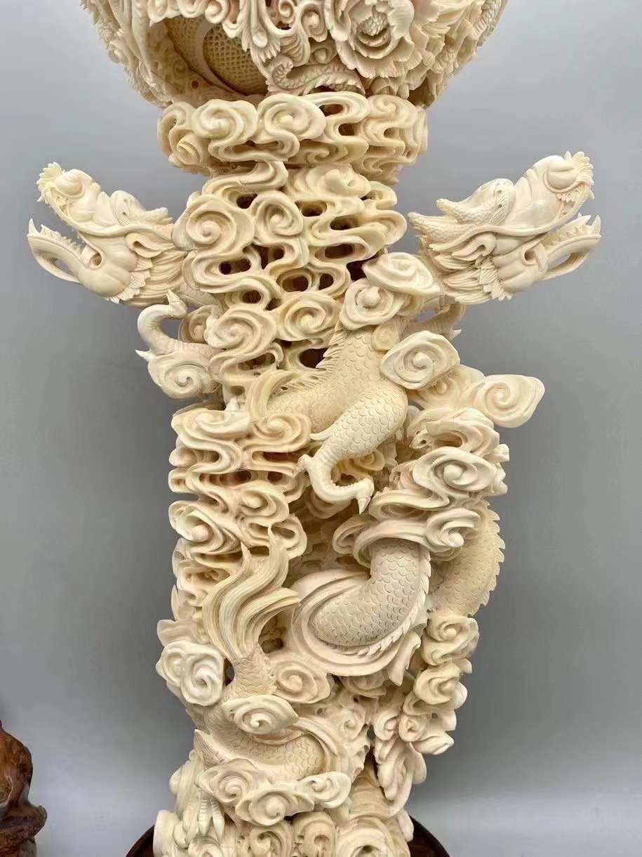 《龍蟠鬼工球》