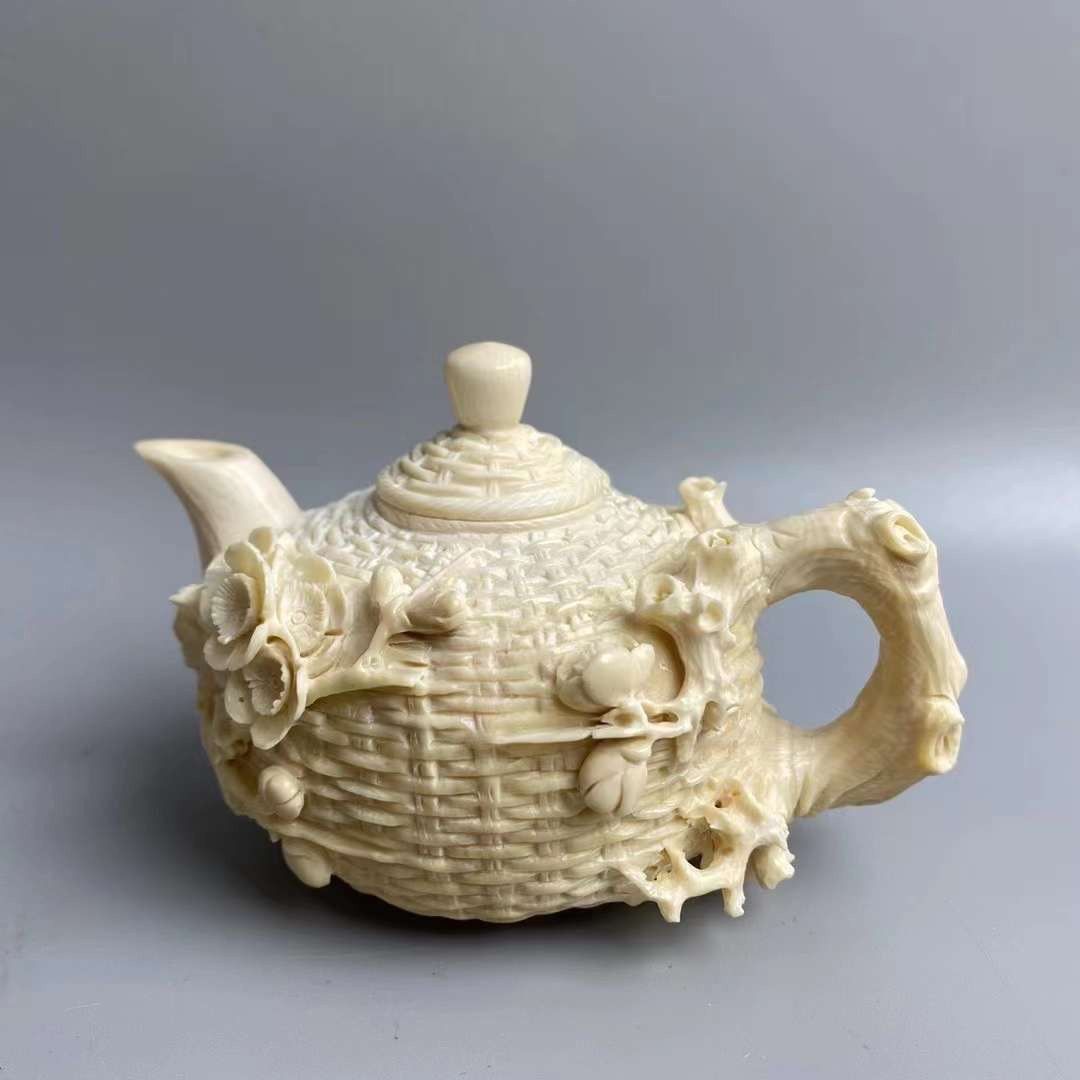 《梅花茶壺》